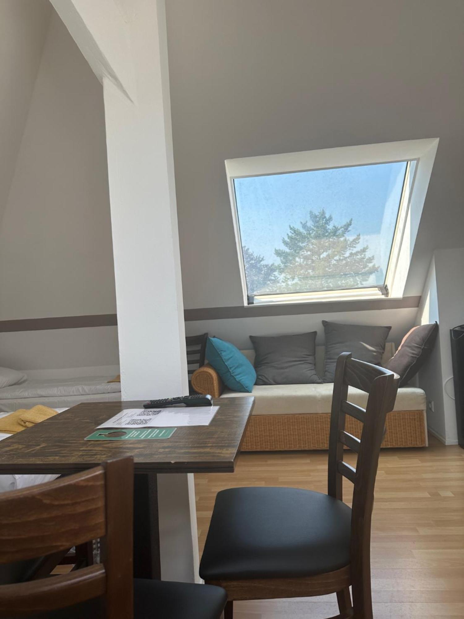 Hotel Pirol Berlin Kültér fotó
