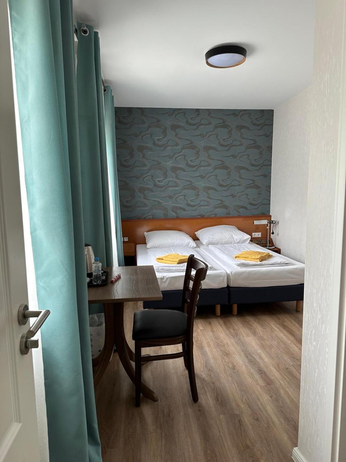 Hotel Pirol Berlin Kültér fotó