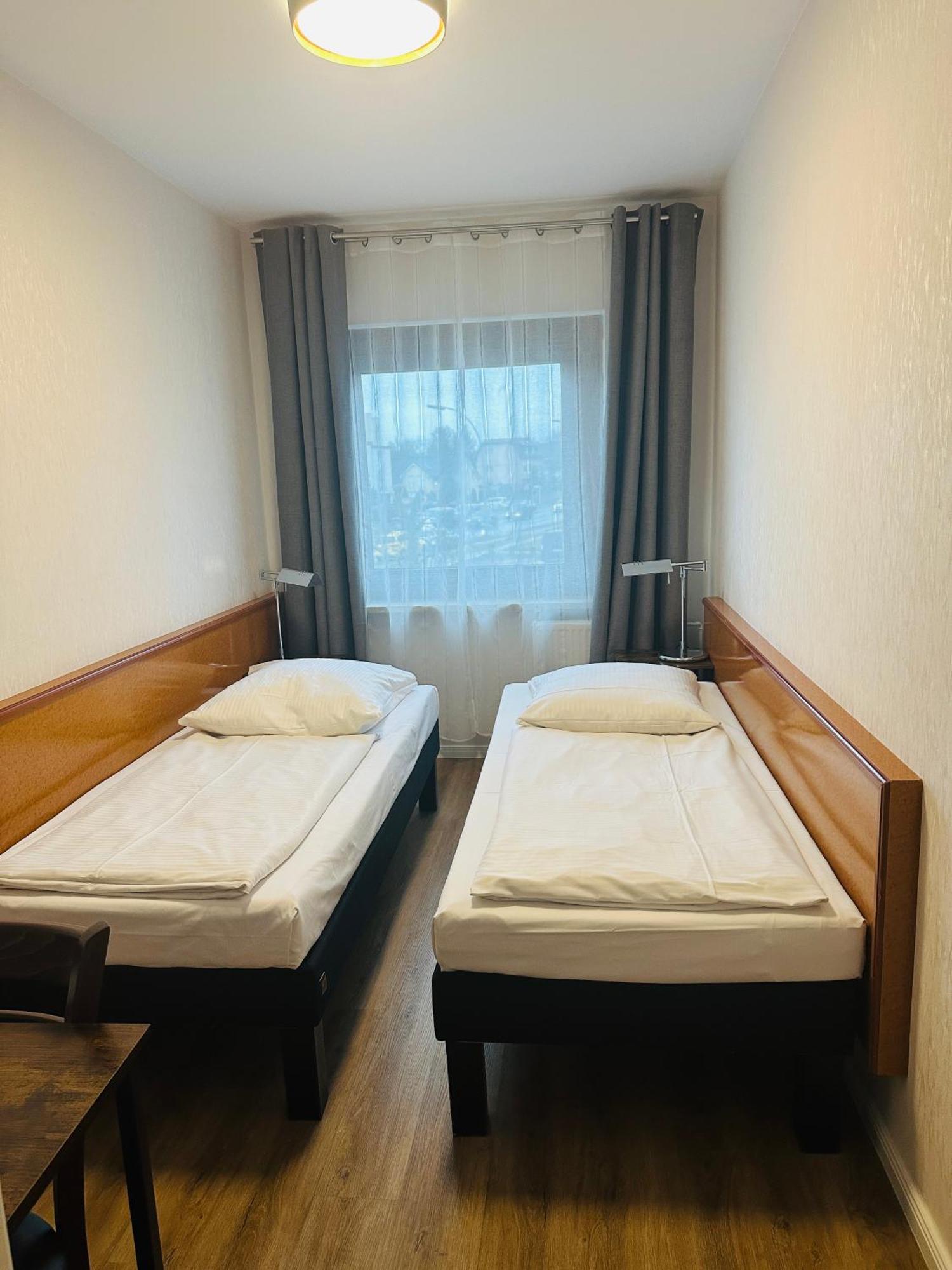Hotel Pirol Berlin Kültér fotó